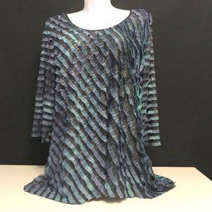 Essentials Women's Plus 3X Frilly Tunic Top